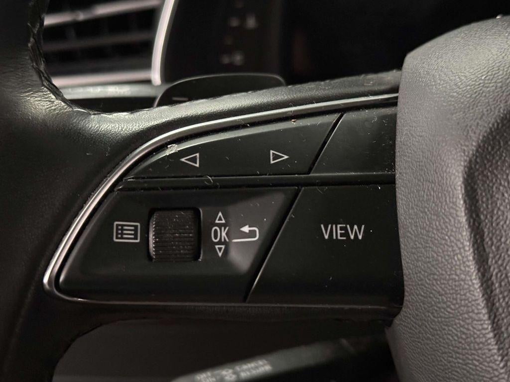 2022 Audi Q8 Premium Plus 55 TFSI quattro Tiptronic