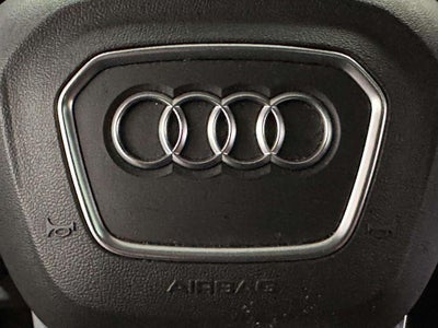 2022 Audi Q8 Premium Plus 55 TFSI quattro Tiptronic