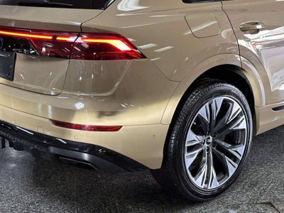2025 Audi Q8 Premium Plus 55 TFSI quattro