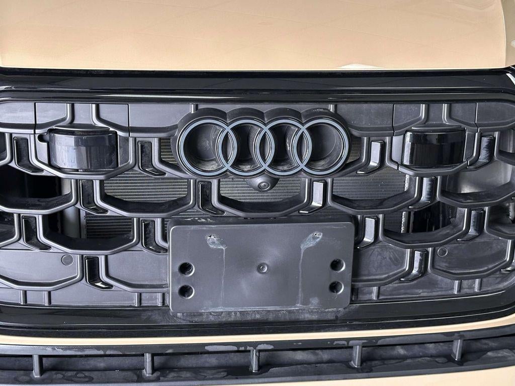 2025 Audi Q8 Premium Plus 55 TFSI quattro