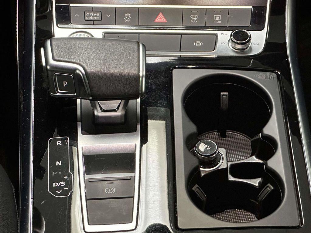 2023 Audi Q8 Premium Plus 55 TFSI quattro Tiptronic