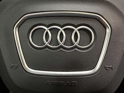 2023 Audi Q8 Premium Plus 55 TFSI quattro Tiptronic