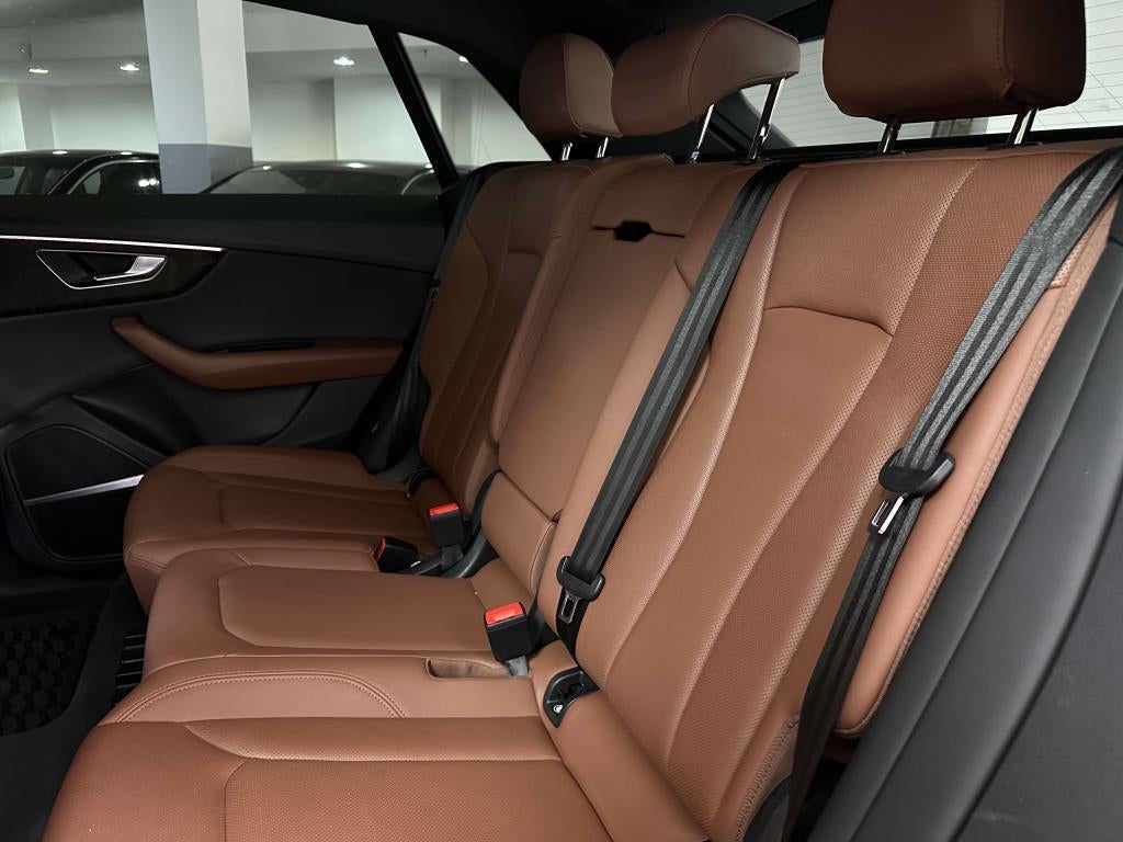 2022 Audi Q8 Premium Plus 55 TFSI quattro Tiptronic