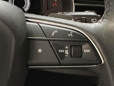 2022 Audi Q8 Premium Plus 55 TFSI quattro Tiptronic