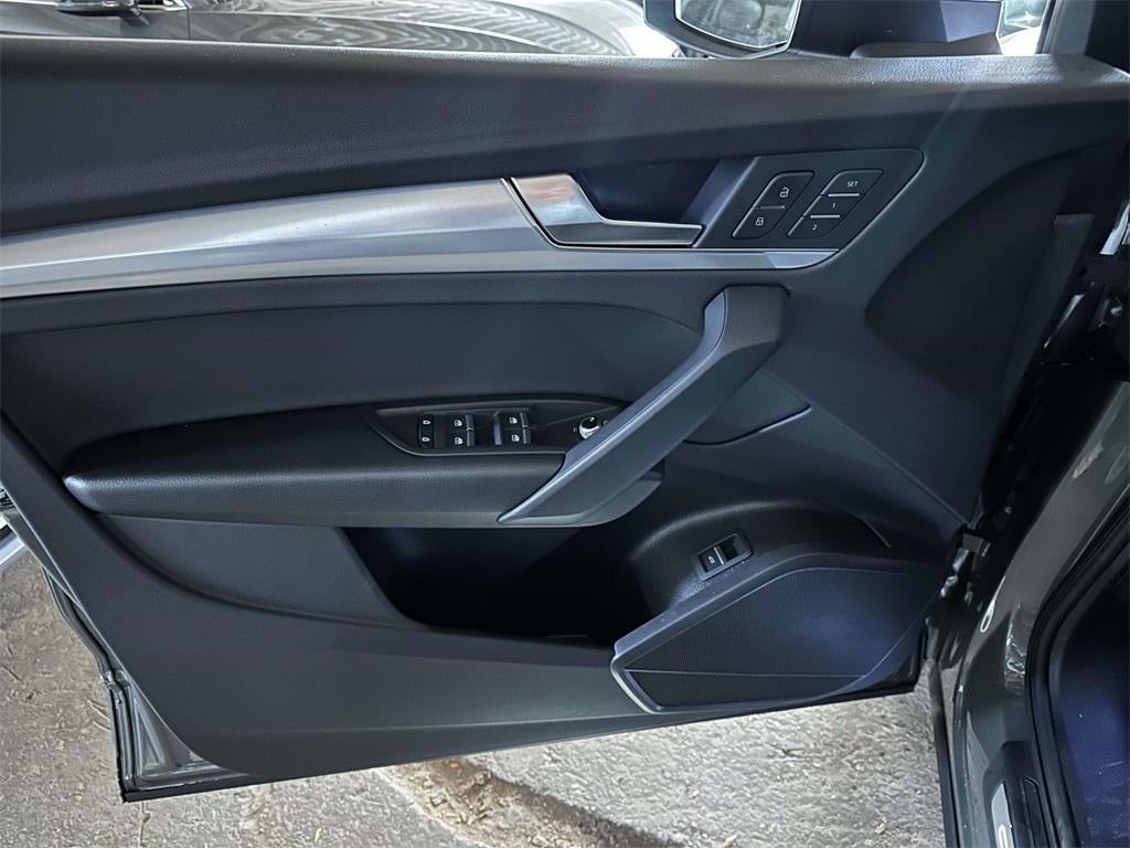 2025 Audi Q5 Premium 45 TFSI S line quattro