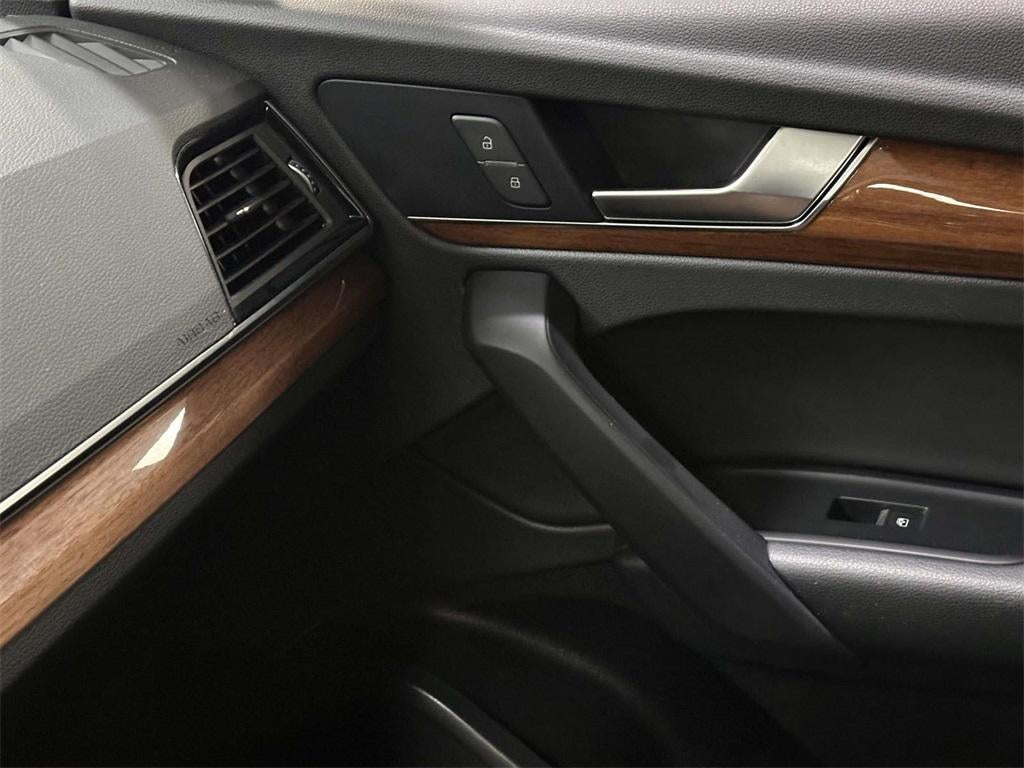 2023 Audi Q5 Premium 45 TFSI S line quattro