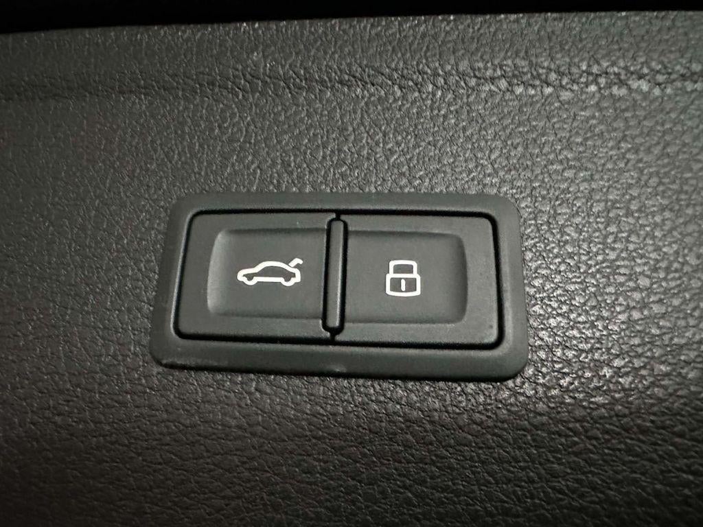 2022 Audi Q5 Premium 45 TFSI S line quattro S tronic