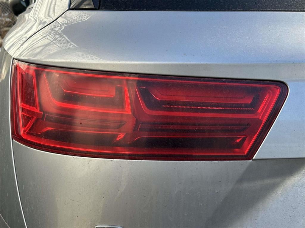2017 Audi Q7 3.0T Premium