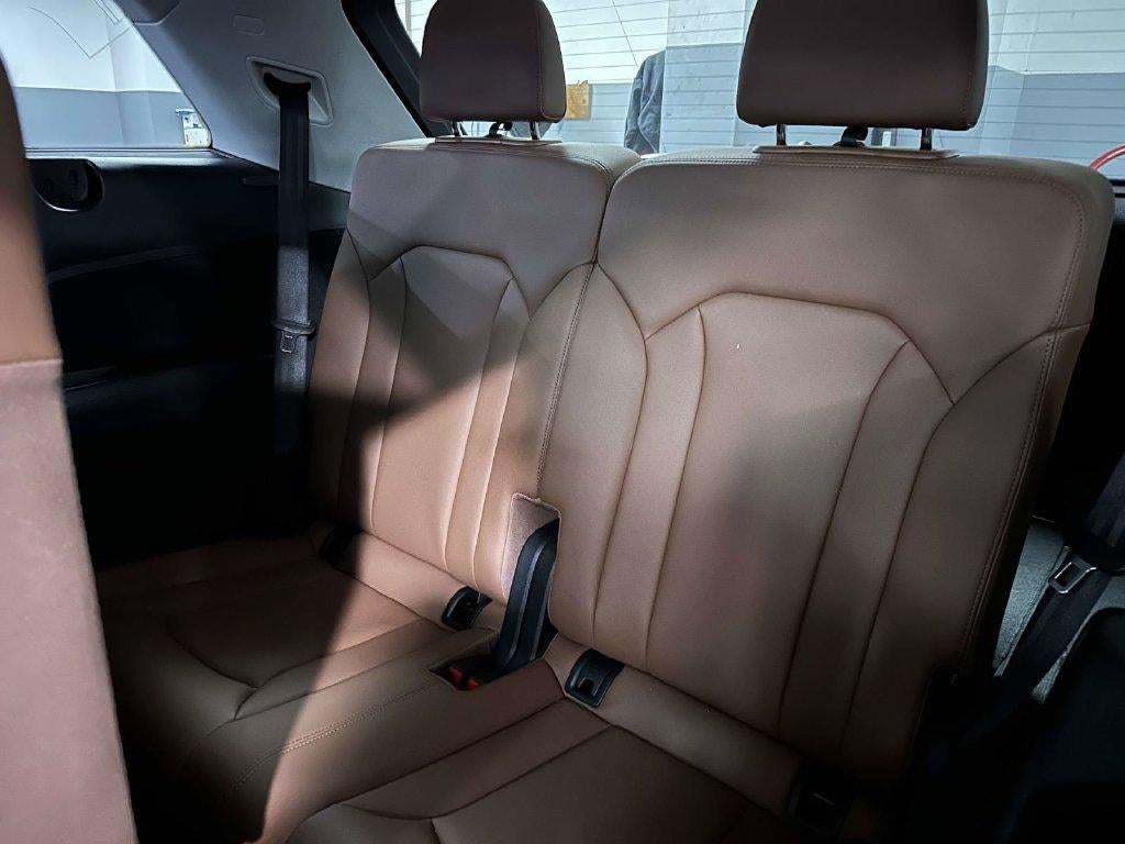 2023 Audi Q7 Premium Plus 45 TFSI quattro Tiptronic