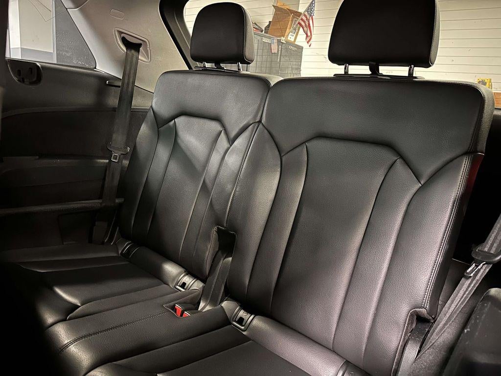 2019 Audi Q7 45 Premium