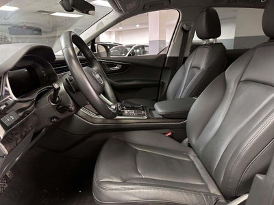 2022 Audi Q7 Premium Plus 55 TFSI quattro Tiptronic