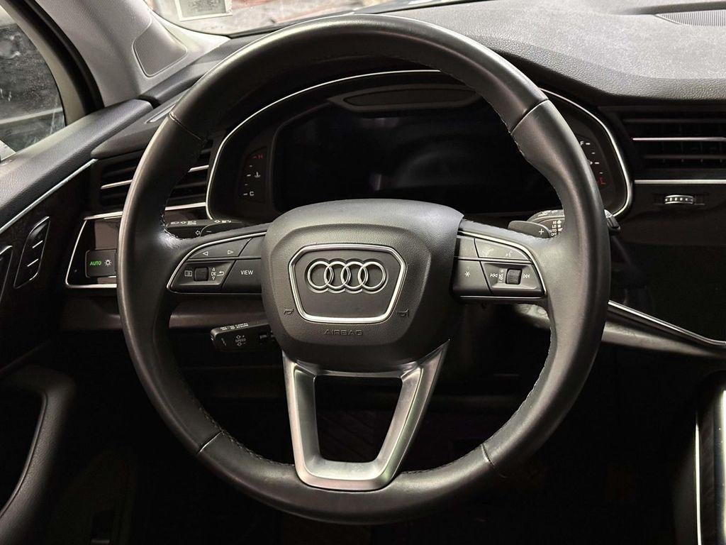 2022 Audi Q7 Premium Plus 55 TFSI quattro Tiptronic