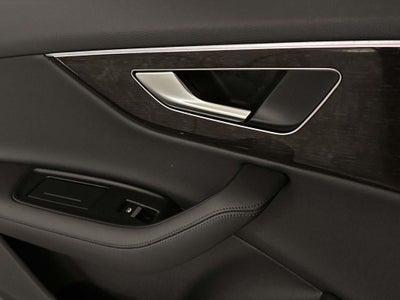 2023 Audi Q7 Premium Plus 55 TFSI quattro Tiptronic