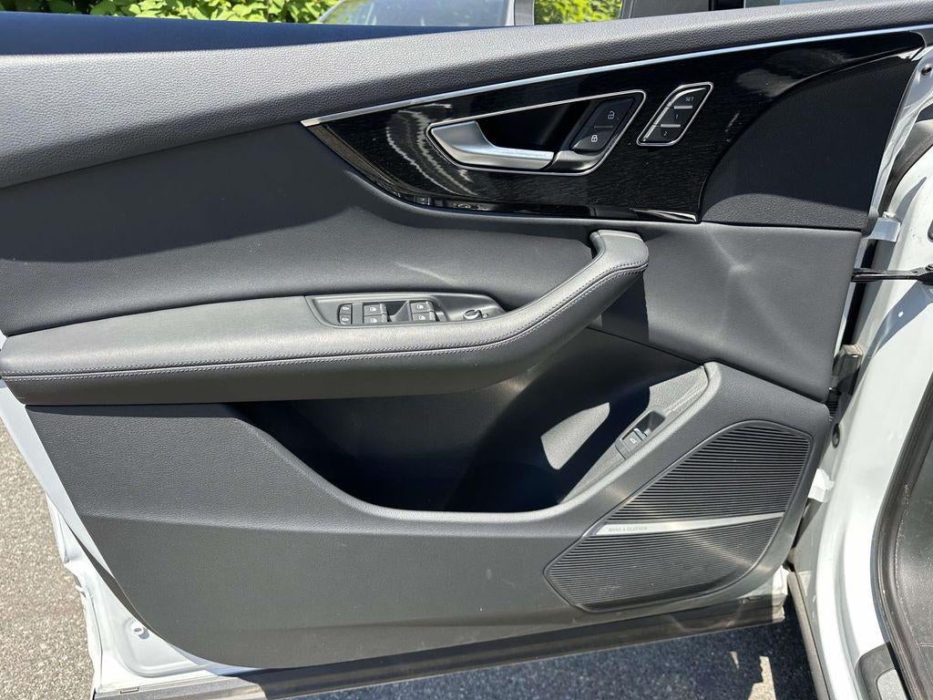 2023 Audi Q7 Premium Plus 55 TFSI quattro Tiptronic
