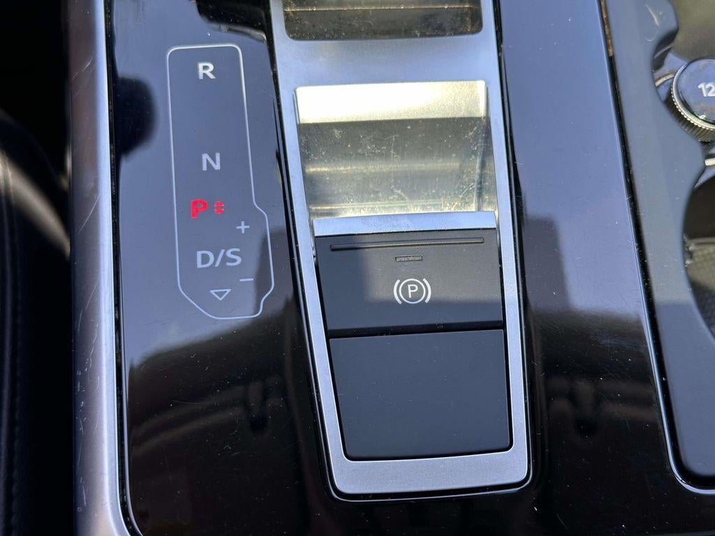 2023 Audi Q7 Premium Plus 55 TFSI quattro Tiptronic