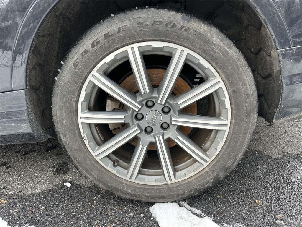 2022 Audi Q7 Premium Plus 55 TFSI quattro Tiptronic