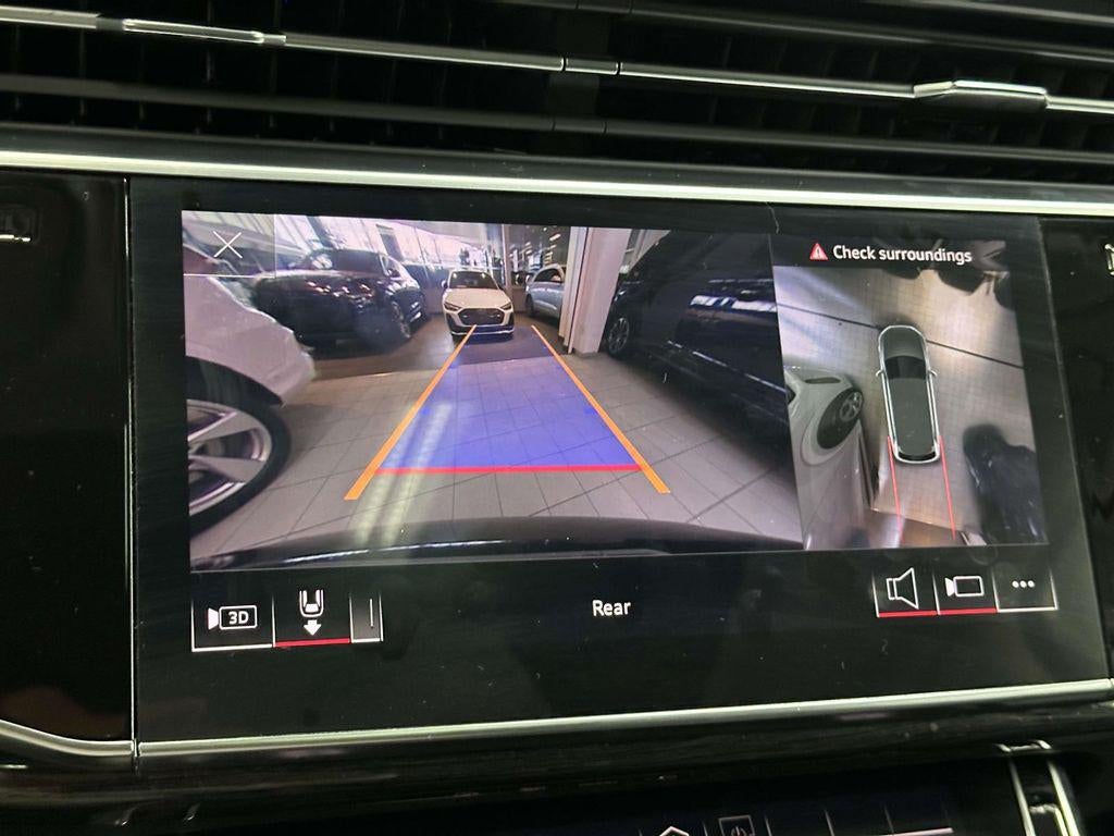 2022 Audi Q7 Premium Plus 55 TFSI quattro Tiptronic