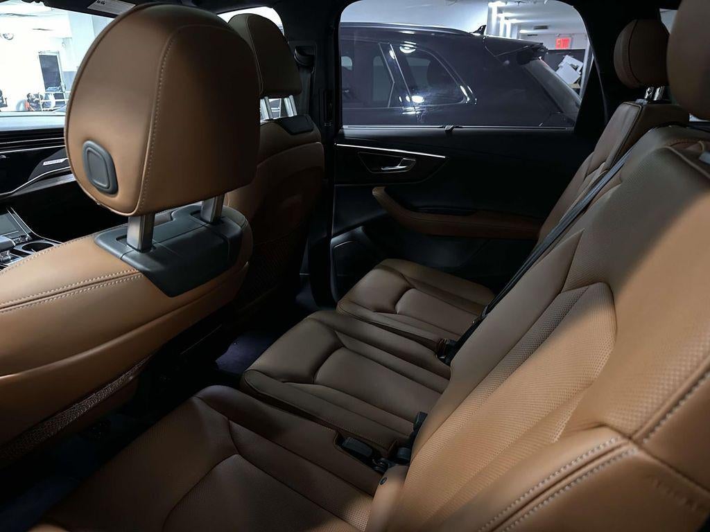 2025 Audi Q7 Prestige 55 TFSI quattro Tiptronic