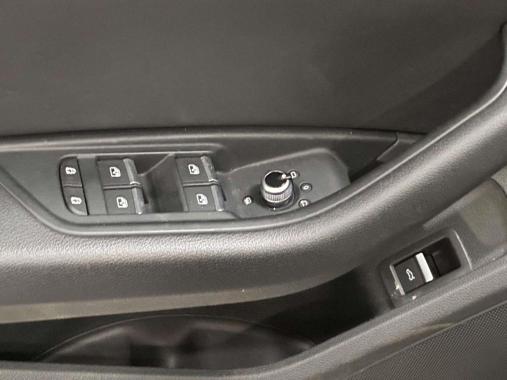 2022 Audi A4 Premium 40 TFSI quattro S tronic