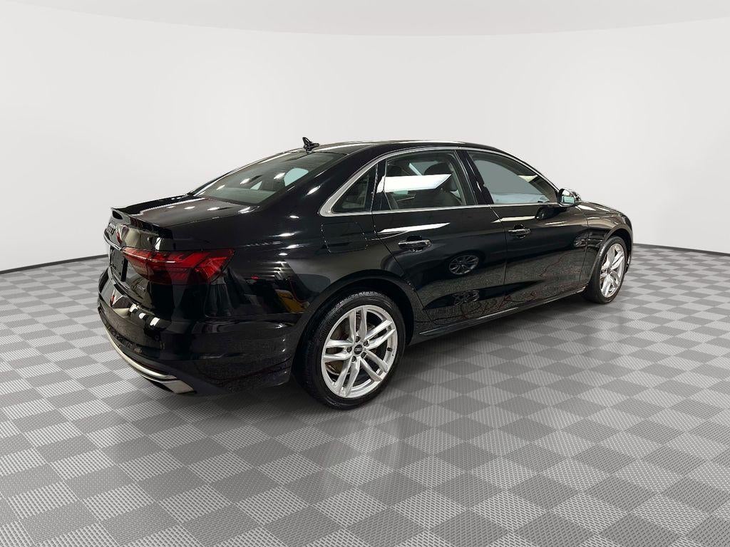 2022 Audi A4 Premium 40 TFSI quattro S tronic