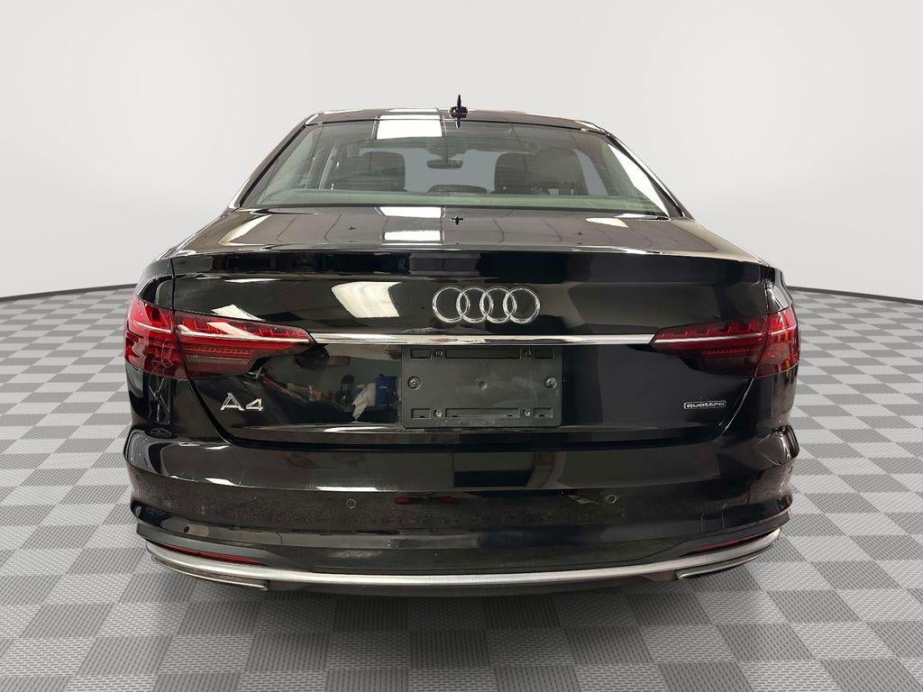 2022 Audi A4 Premium 40 TFSI quattro S tronic