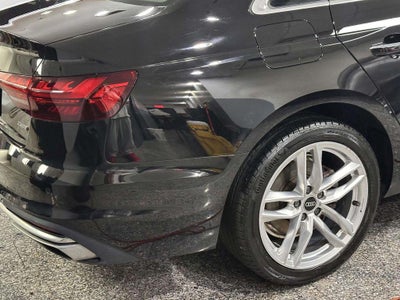 2022 Audi A4 Premium 40 TFSI quattro S tronic