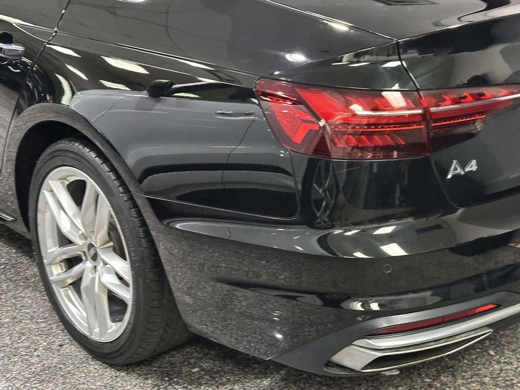 2022 Audi A4 Premium 40 TFSI quattro S tronic