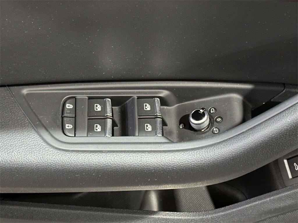 2023 Audi A4 Premium 40 TFSI quattro S tronic