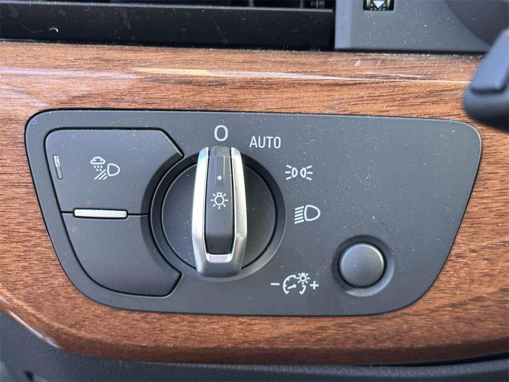 2023 Audi A4 Premium 40 TFSI quattro S tronic