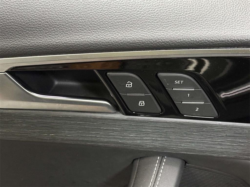 2023 Audi A4 Premium Plus 45 TFSI S line quattro S tronic