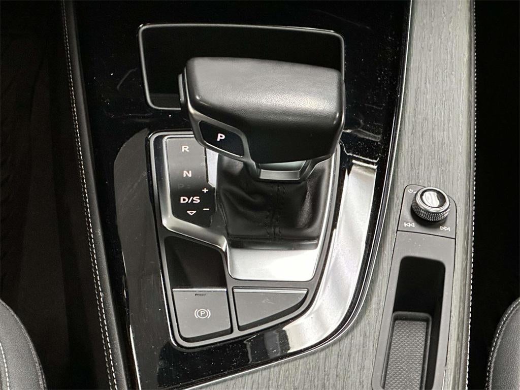 2023 Audi A4 Premium Plus 45 TFSI S line quattro S tronic