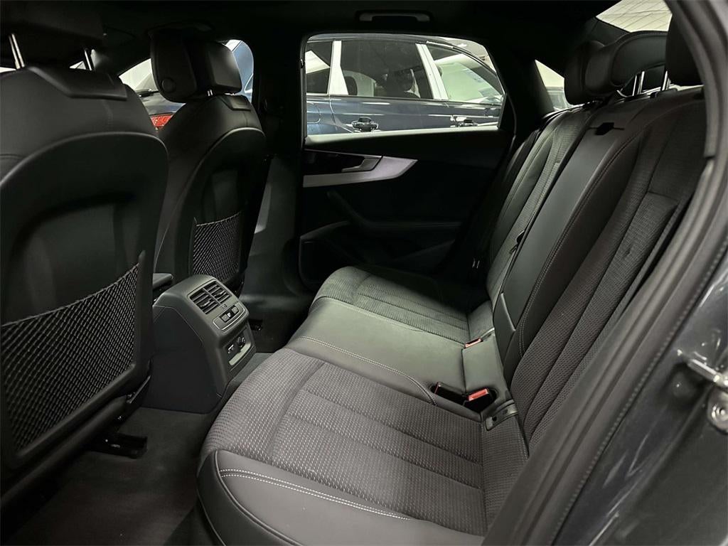 2023 Audi A4 Premium Plus 45 TFSI S line quattro S tronic