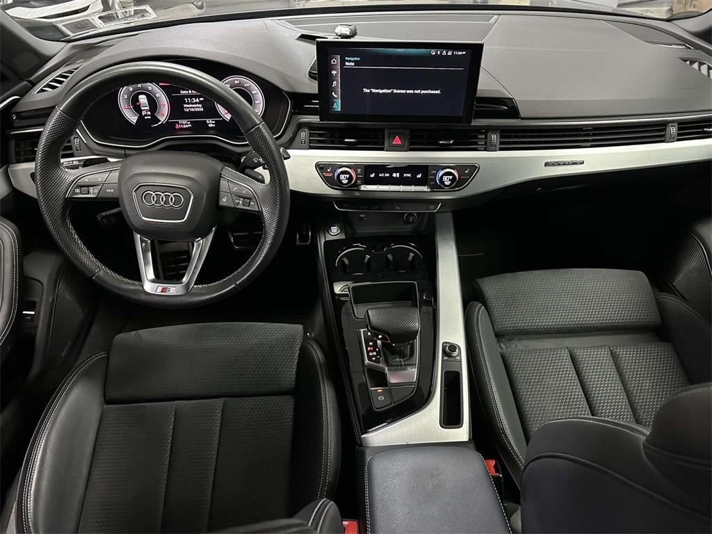 2023 Audi A4 Premium Plus 45 TFSI S line quattro S tronic