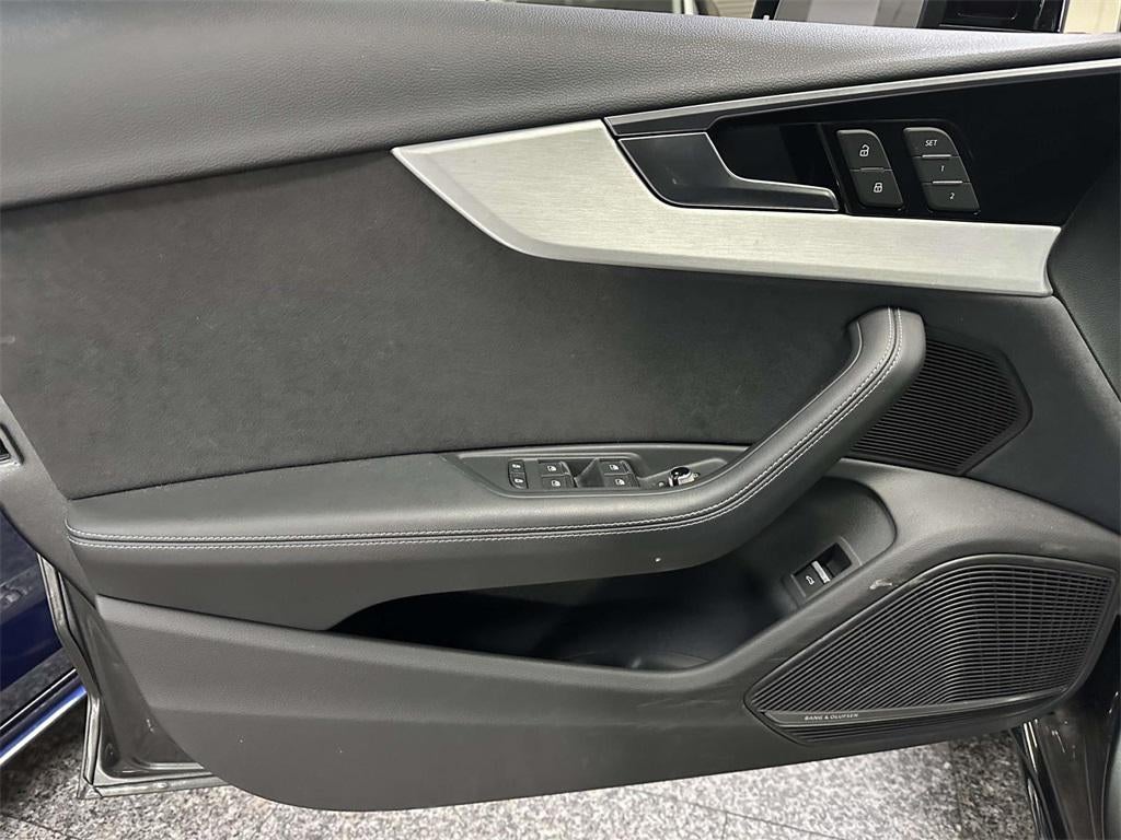 2023 Audi A4 Premium Plus 45 TFSI S line quattro S tronic