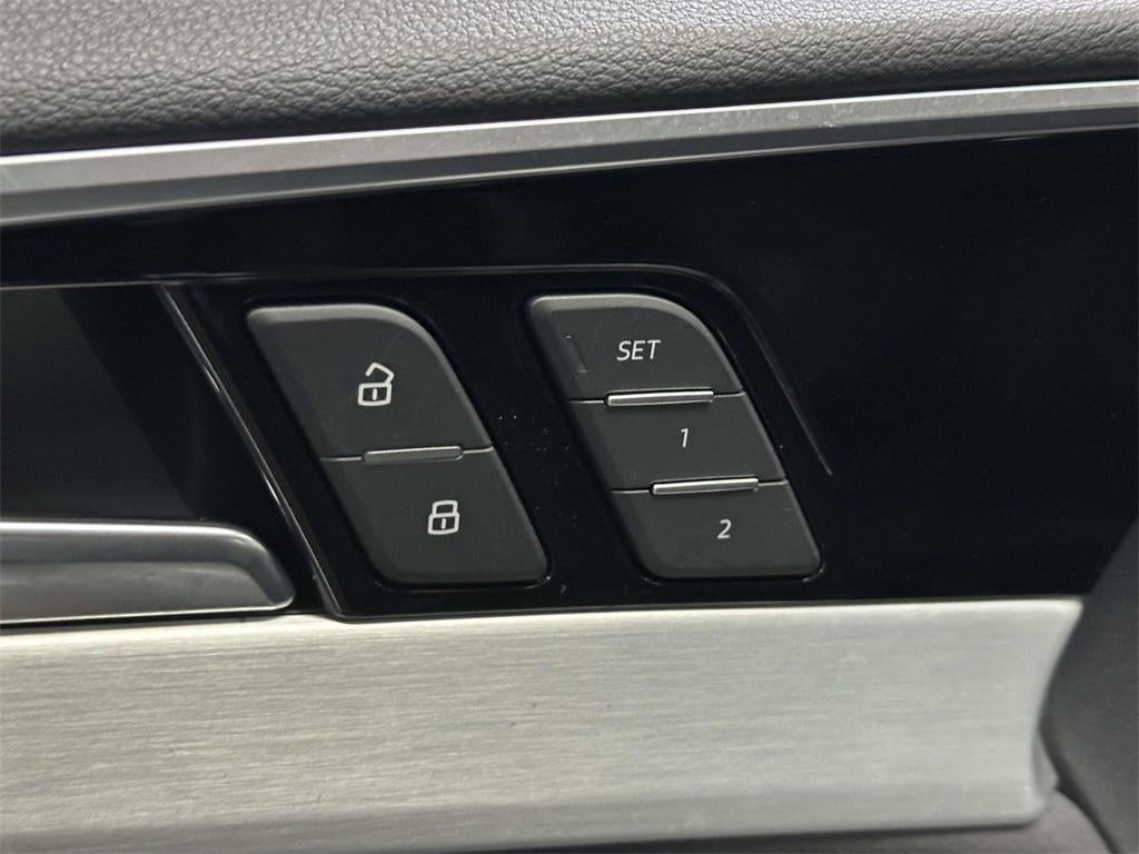 2023 Audi A4 Premium Plus 45 TFSI S line quattro S tronic