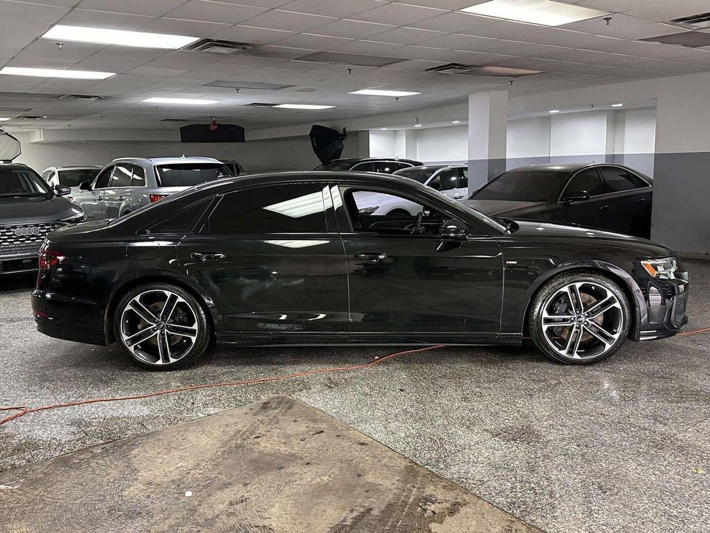 2025 Audi A8 L 55 (Tiptronic)