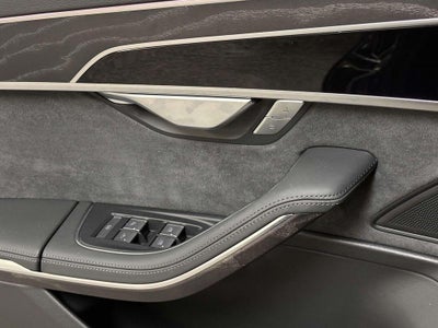 2025 Audi A8 L 55 (Tiptronic)