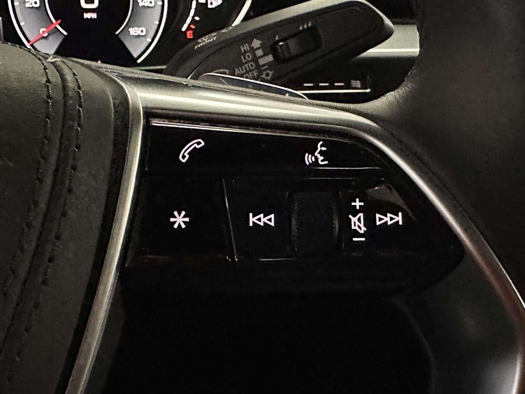 2025 Audi A8 L 55 (Tiptronic)