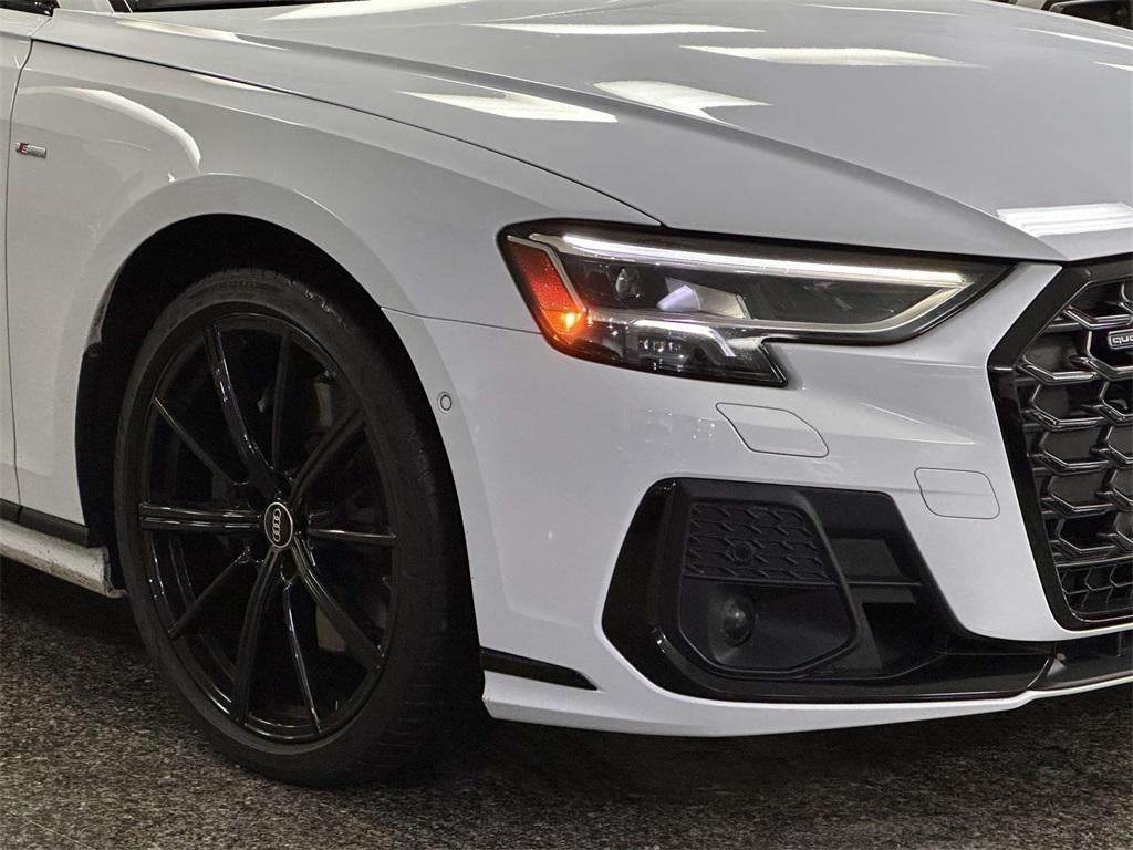 2022 Audi A8 L 55 TFSI quattro Tiptronic