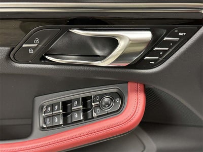 2024 Porsche Macan S