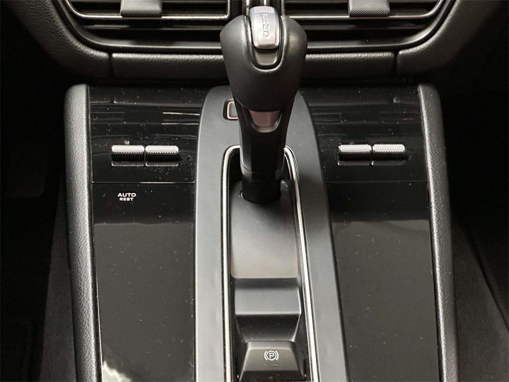 2024 Porsche Macan S