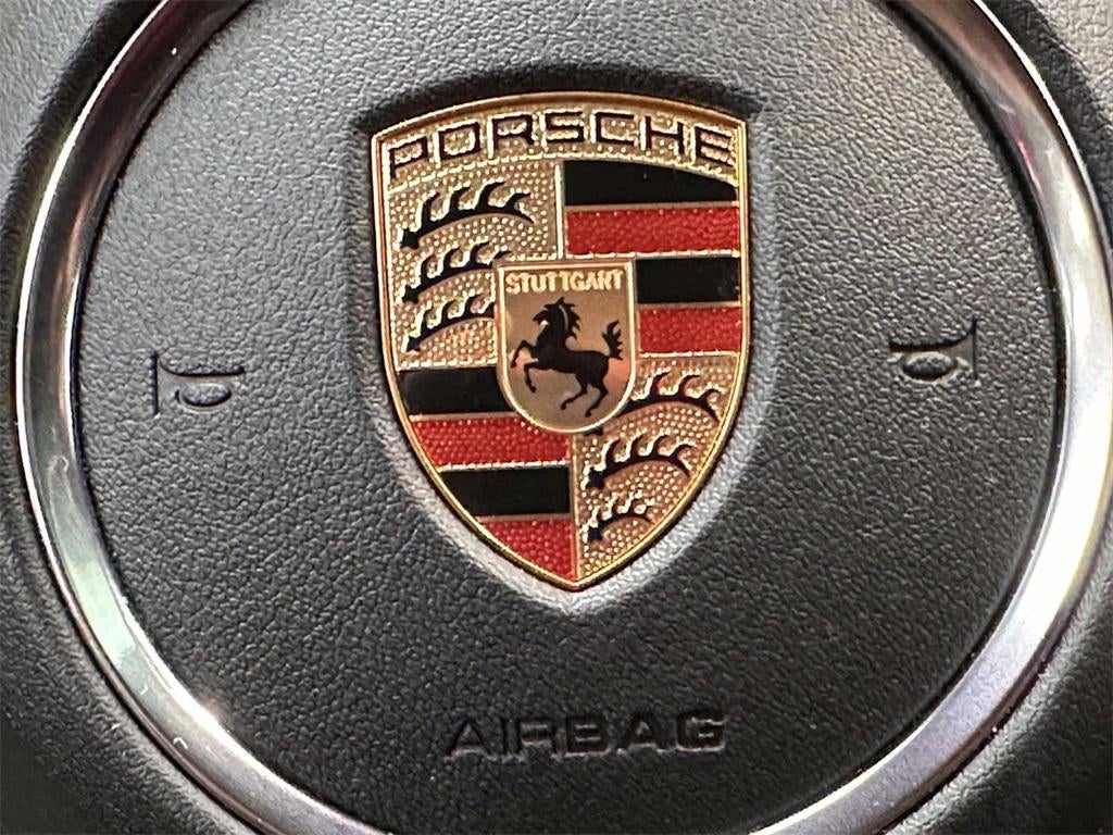 2024 Porsche Macan S