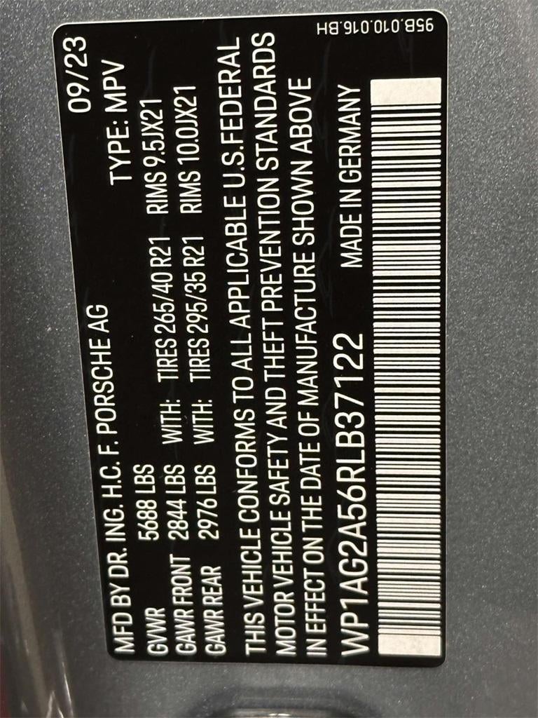 2024 Porsche Macan S