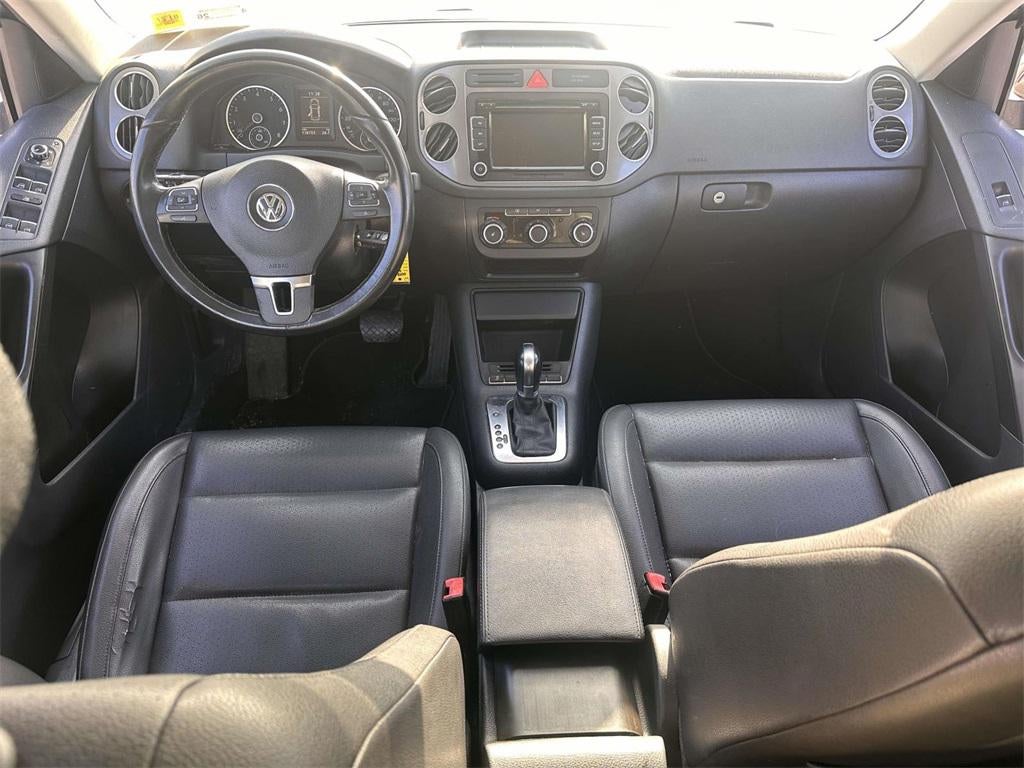 2011 Volkswagen Tiguan SE