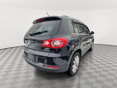 2011 Volkswagen Tiguan SE