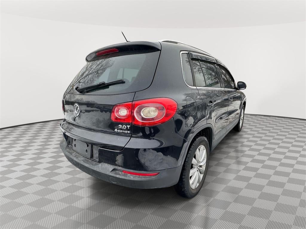 2011 Volkswagen Tiguan SE