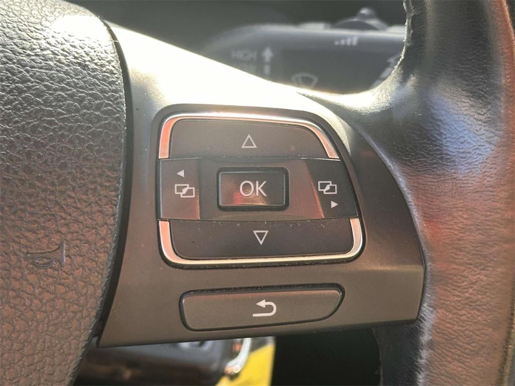 2011 Volkswagen Tiguan SE