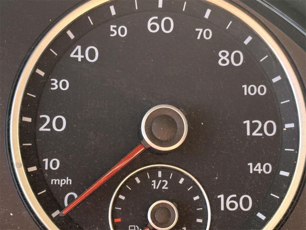 2011 Volkswagen Tiguan SE